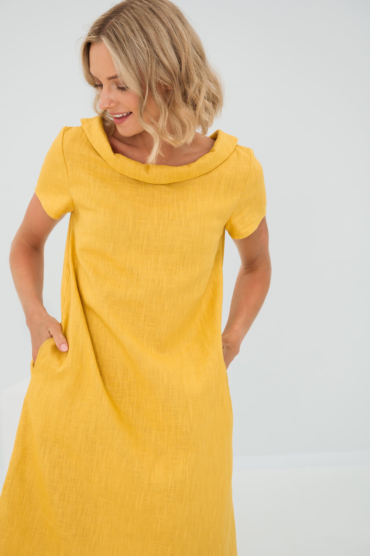 Yellow linen dress STORY - the epitome of elegance